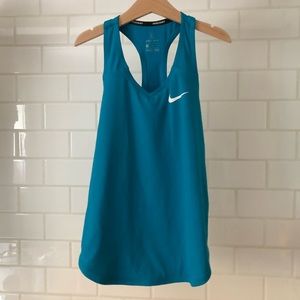 Girls Nike racerback tank